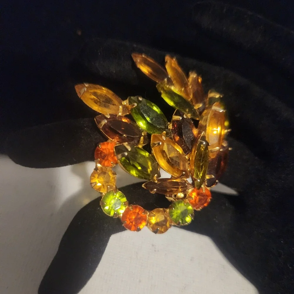 Vintage Amber Green Orange Rhinestone Layered Brooch Gold Tone Autumn Fall Jewel